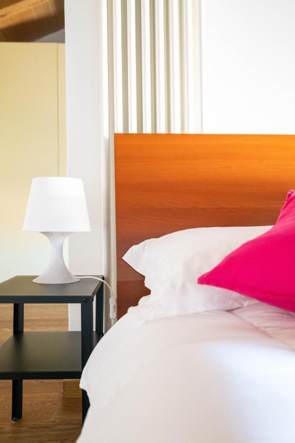 Apartament La Finestra Sulle Langhe - M3Langhe Cherasco Zewnętrze zdjęcie